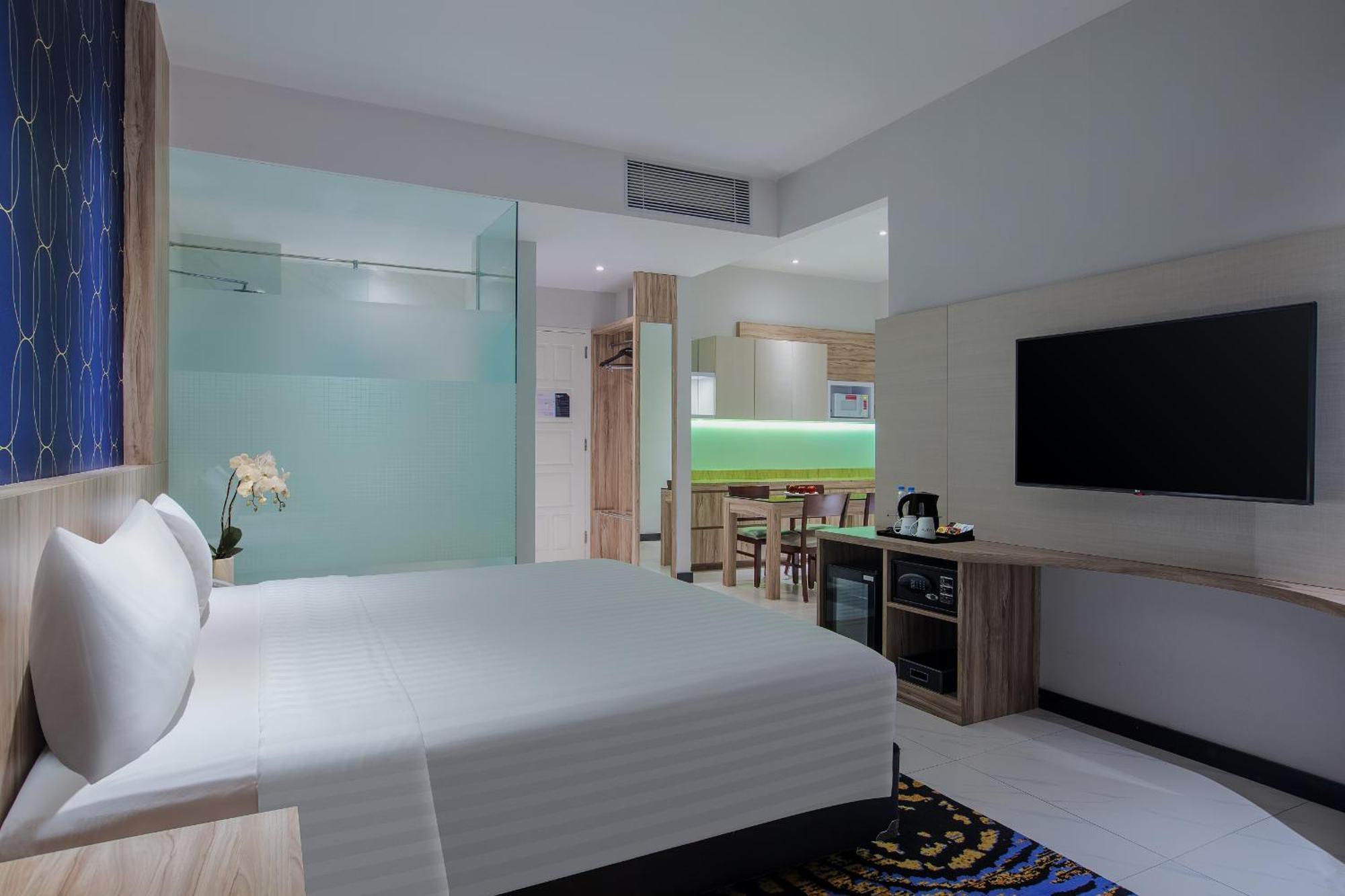 Aston Inn Tasikmalaya Exteriör bild