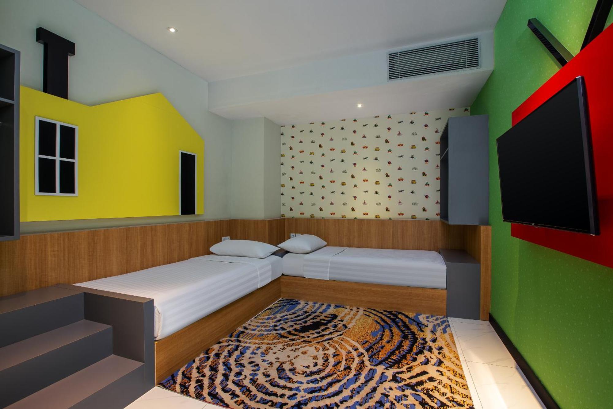 Aston Inn Tasikmalaya Exteriör bild