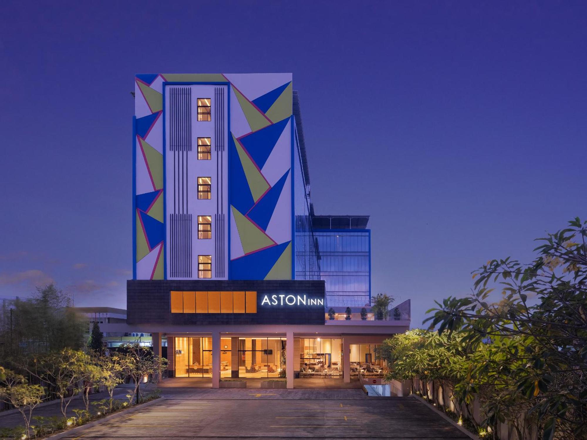 Aston Inn Tasikmalaya Exteriör bild